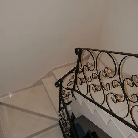El Palacete Setenil De Las Bodegas
